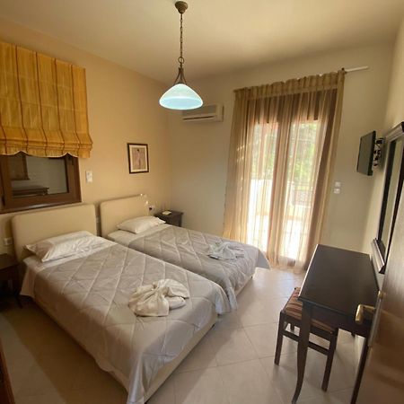 Eligia Villas Mixorrouma ภายนอก รูปภาพ